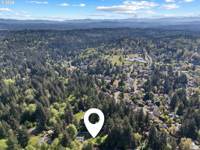 Sw 33RD Ave, Portland, OR 97219