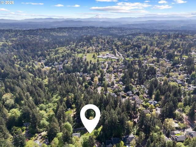 Sw 33RD Ave, Portland, OR 97219