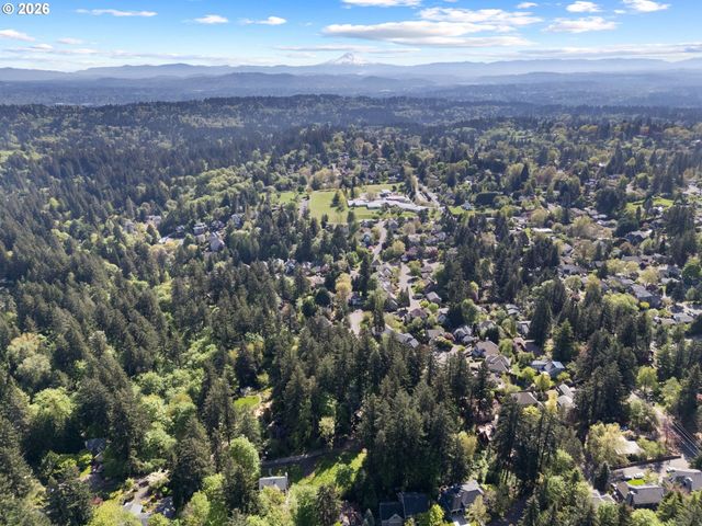 Sw 33RD Ave, Portland, OR 97219