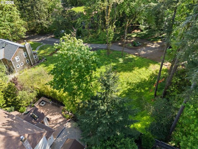 Sw 33RD Ave, Portland, OR 97219