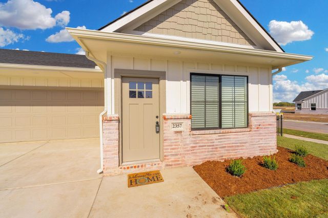 2140 W Elk Ridge Ave, Goddard, KS 67052