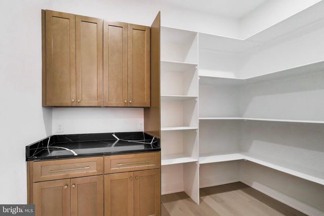 6634 DAVIS FORD RD, Manassas, VA 20111