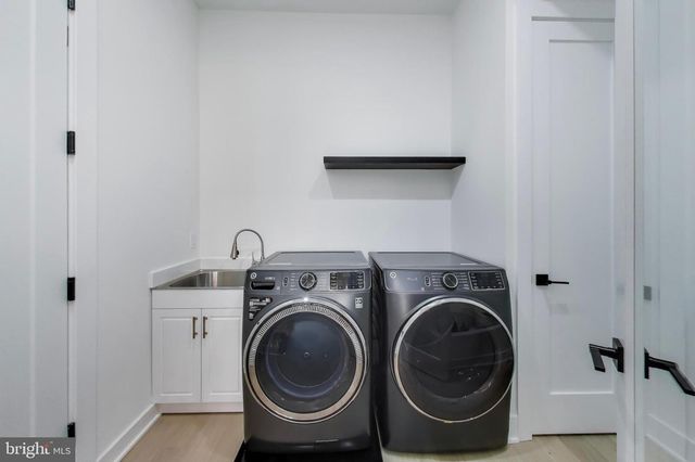 6634 DAVIS FORD RD, Manassas, VA 20111