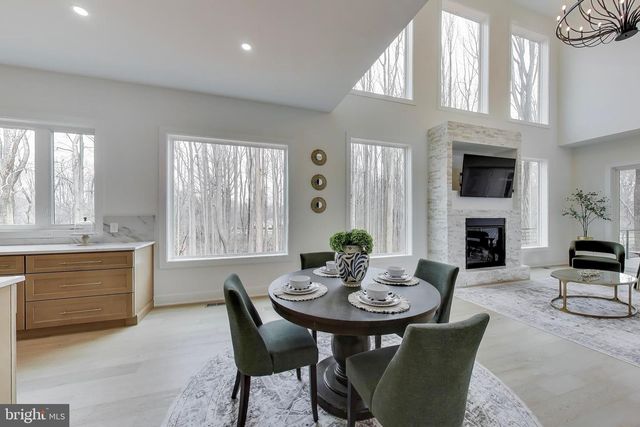 6634 DAVIS FORD RD, Manassas, VA 20111