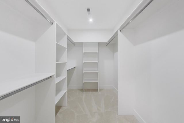 6634 DAVIS FORD RD, Manassas, VA 20111