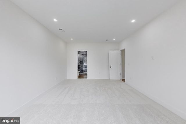 6634 DAVIS FORD RD, Manassas, VA 20111