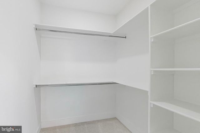 6634 DAVIS FORD RD, Manassas, VA 20111