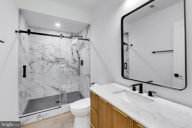 6634 DAVIS FORD RD, Manassas, VA 20111