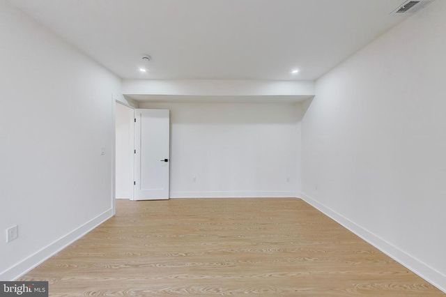 6634 DAVIS FORD RD, Manassas, VA 20111