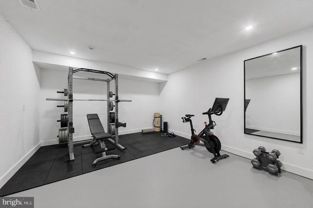 6634 DAVIS FORD RD, Manassas, VA 20111