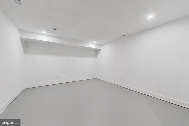 6634 DAVIS FORD RD, Manassas, VA 20111