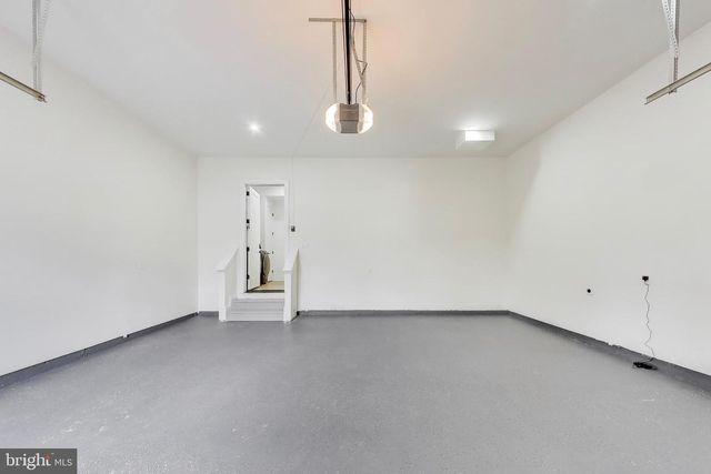 6634 DAVIS FORD RD, Manassas, VA 20111