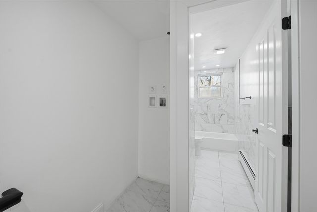 13 Green Ave, Westfield, MA 01085