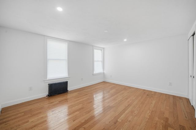 13 Green Ave, Westfield, MA 01085