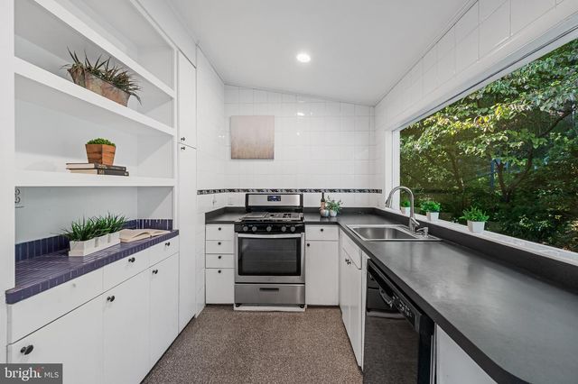 4009 WEXFORD DR, Kensington, MD 20895