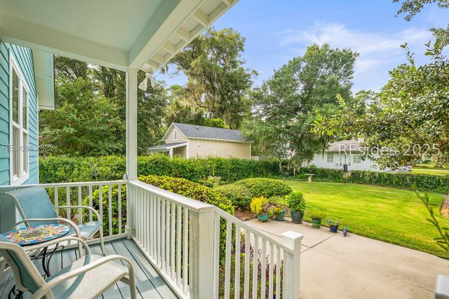 2418 Oak Haven St, Beaufort, SC 29902