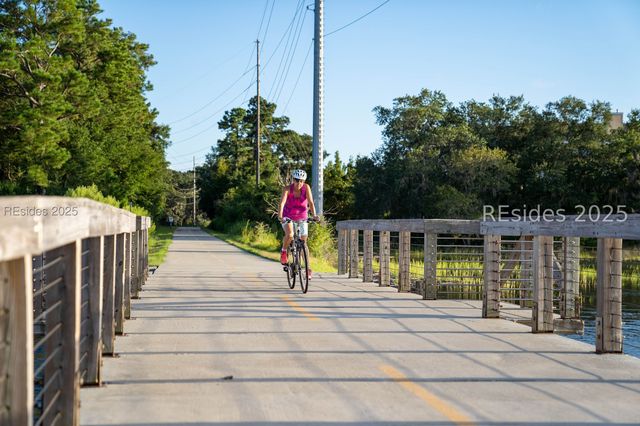 2418 Oak Haven St, Beaufort, SC 29902