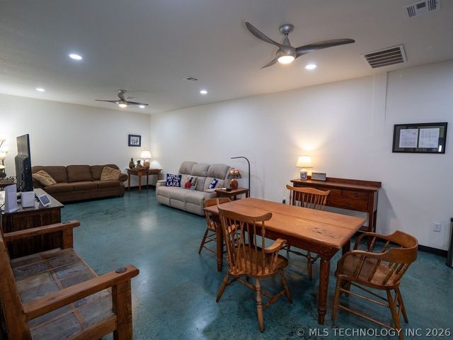 7851 Texoma Hills Road, Kingston, OK 73439