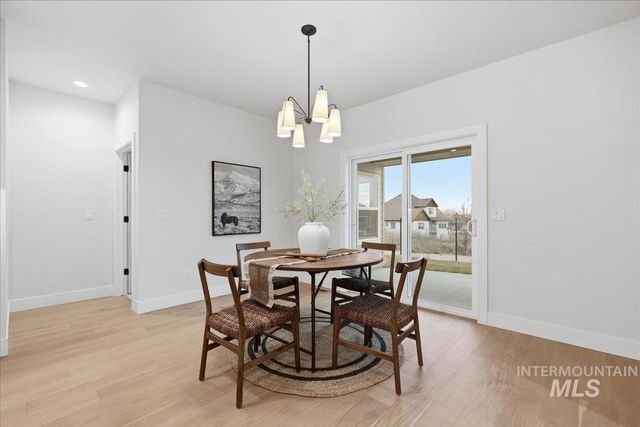 402 W Flour Mill Court, Middleton, ID 83644