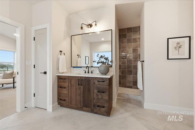 402 W Flour Mill Court, Middleton, ID 83644