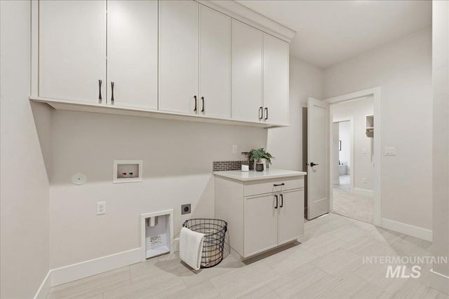 402 W Flour Mill Court, Middleton, ID 83644