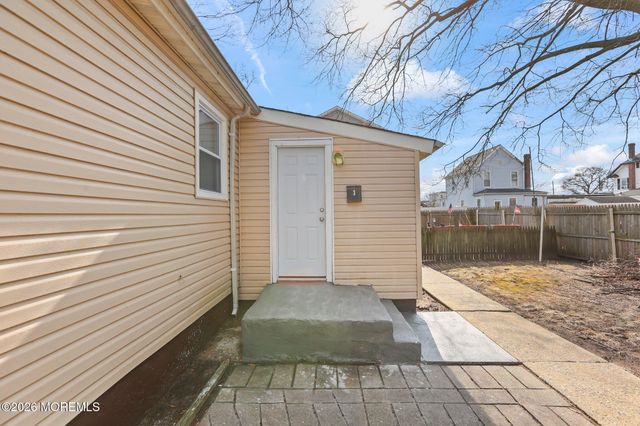 42 Center Avenue Unit 3, Keansburg, NJ 07734