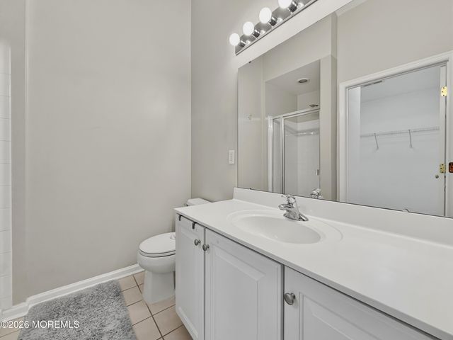 49 Abby Road, Farmingdale, NJ 07727