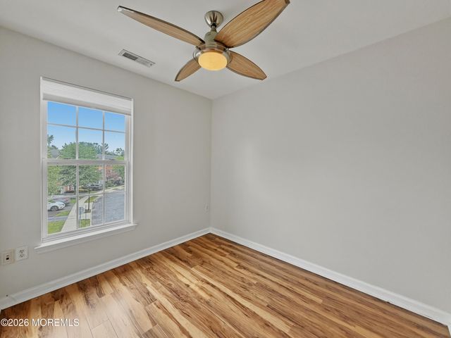 49 Abby Road, Farmingdale, NJ 07727
