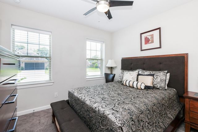 450 Beach Rose Crossing, Crosby, TX 77532