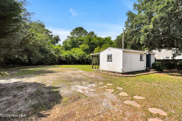 621 Mohican Trail, Wilmington, NC 28409