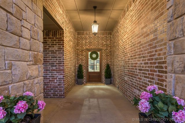 11939 S 68th East Avenue, Bixby, OK 74008