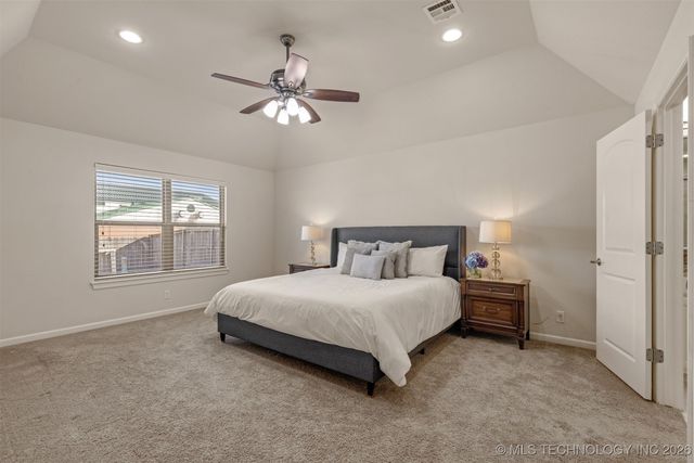 11939 S 68th East Avenue, Bixby, OK 74008