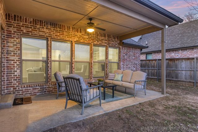 11939 S 68th East Avenue, Bixby, OK 74008