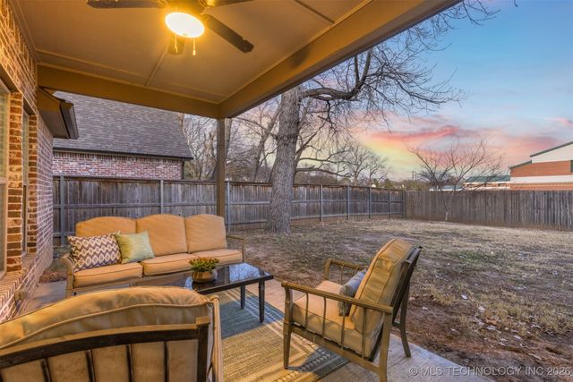 11939 S 68th East Avenue, Bixby, OK 74008