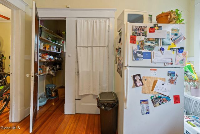 687 Myrtle Avenue, Albany, NY 12208