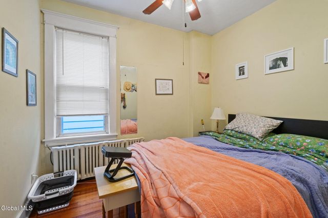 687 Myrtle Avenue, Albany, NY 12208