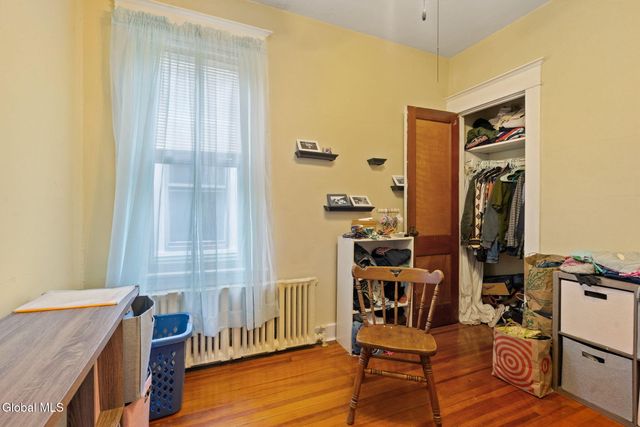 687 Myrtle Avenue, Albany, NY 12208