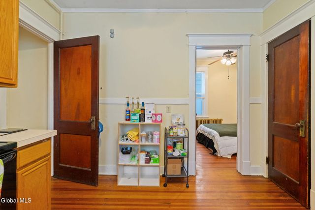 687 Myrtle Avenue, Albany, NY 12208