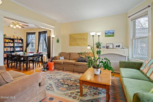 687 Myrtle Avenue, Albany, NY 12208