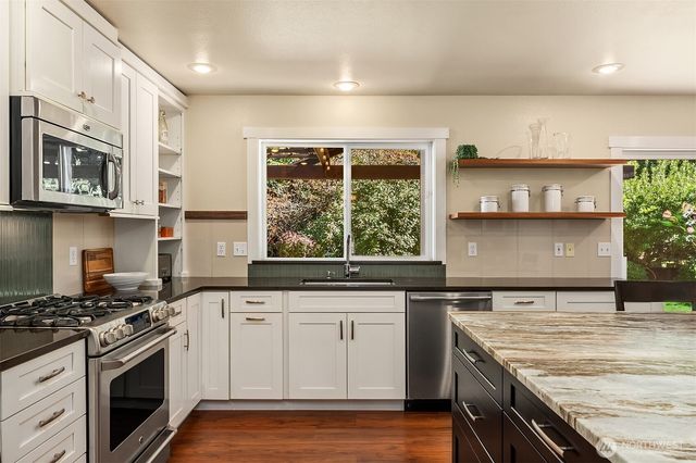 11323 37th Avenue SE, Everett, WA 98208