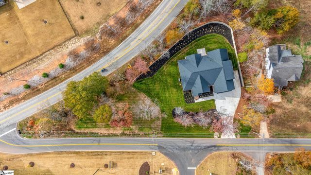 65 New Tilth Road, Taylors, SC 29687