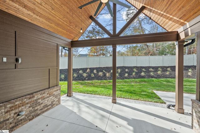 65 New Tilth Road, Taylors, SC 29687