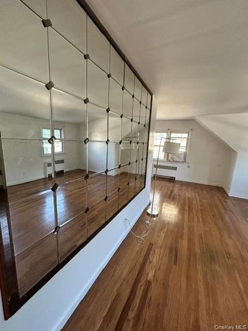 200 Crescent Place 2nd fl, Yonkers, NY 10704