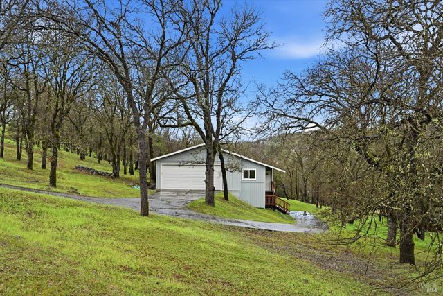 19474 Donkey Hill Rd, Hidden Valley Lake, CA 95467