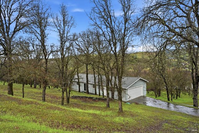 19474 Donkey Hill Rd, Hidden Valley Lake, CA 95467