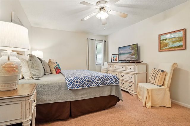 222 Walmar Grove, St Simons Island, GA 31522