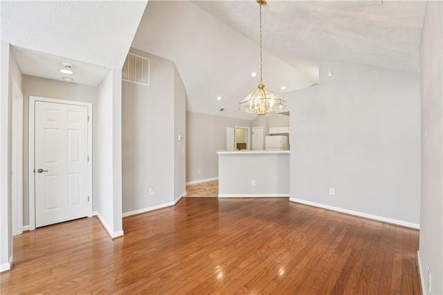 3794 Vineyards Lake NW Circle 12, Kennesaw, GA 30144