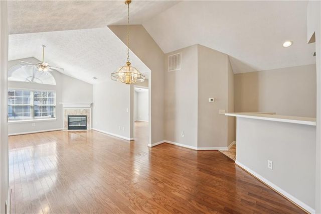 3794 Vineyards Lake NW Circle 12, Kennesaw, GA 30144