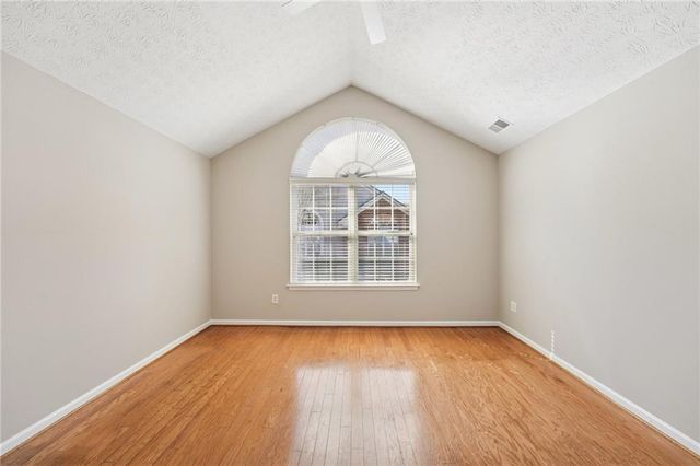 3794 Vineyards Lake NW Circle 12, Kennesaw, GA 30144