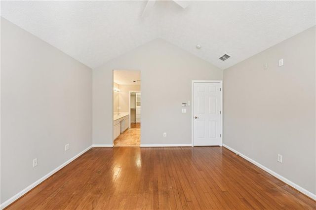 3794 Vineyards Lake NW Circle 12, Kennesaw, GA 30144